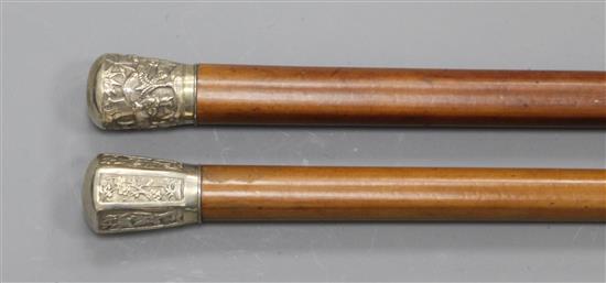 A late 19th / early 20th century Chinese silver knopped malacca cane, 36in.